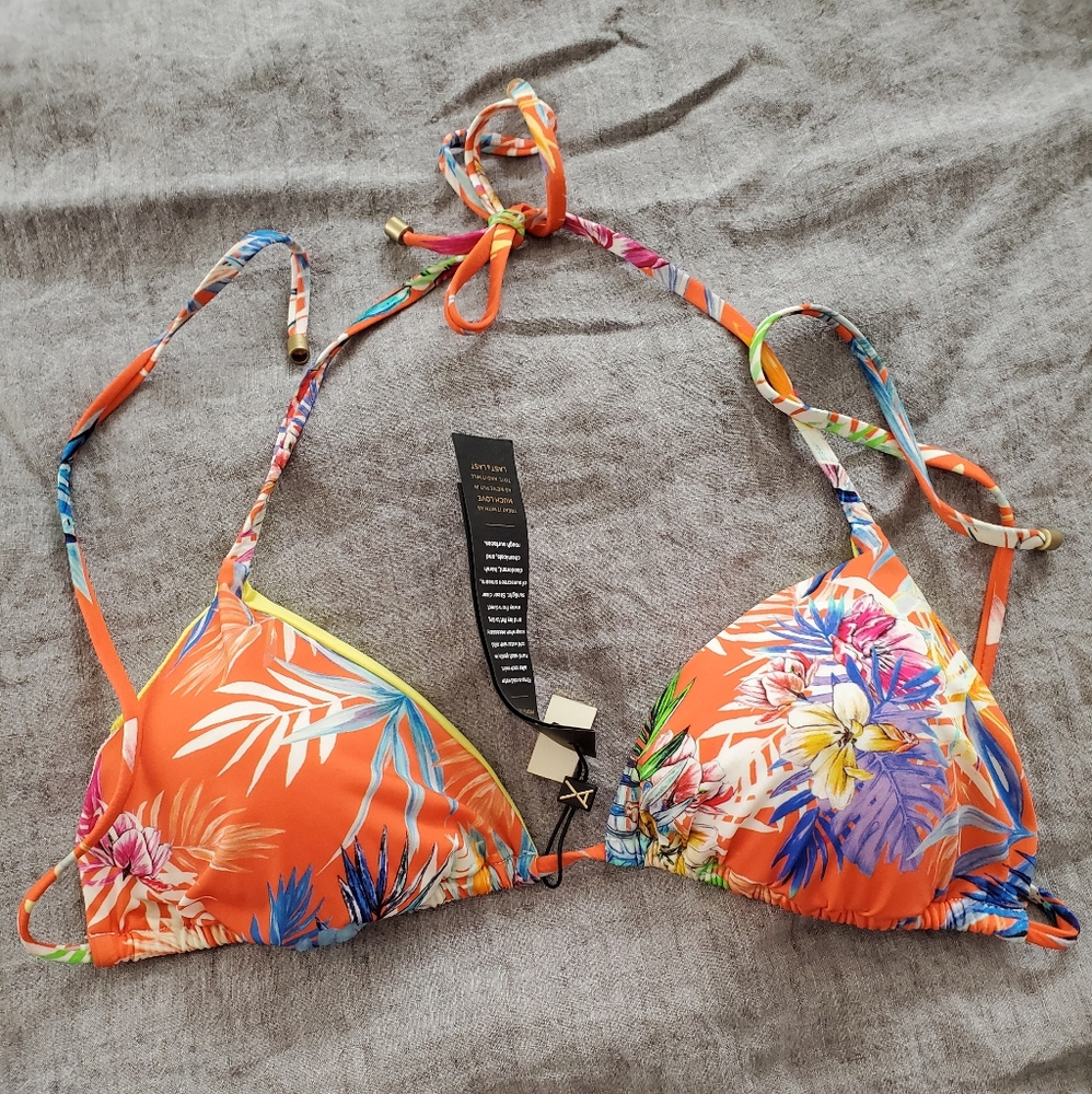 Vitamin A bikini top